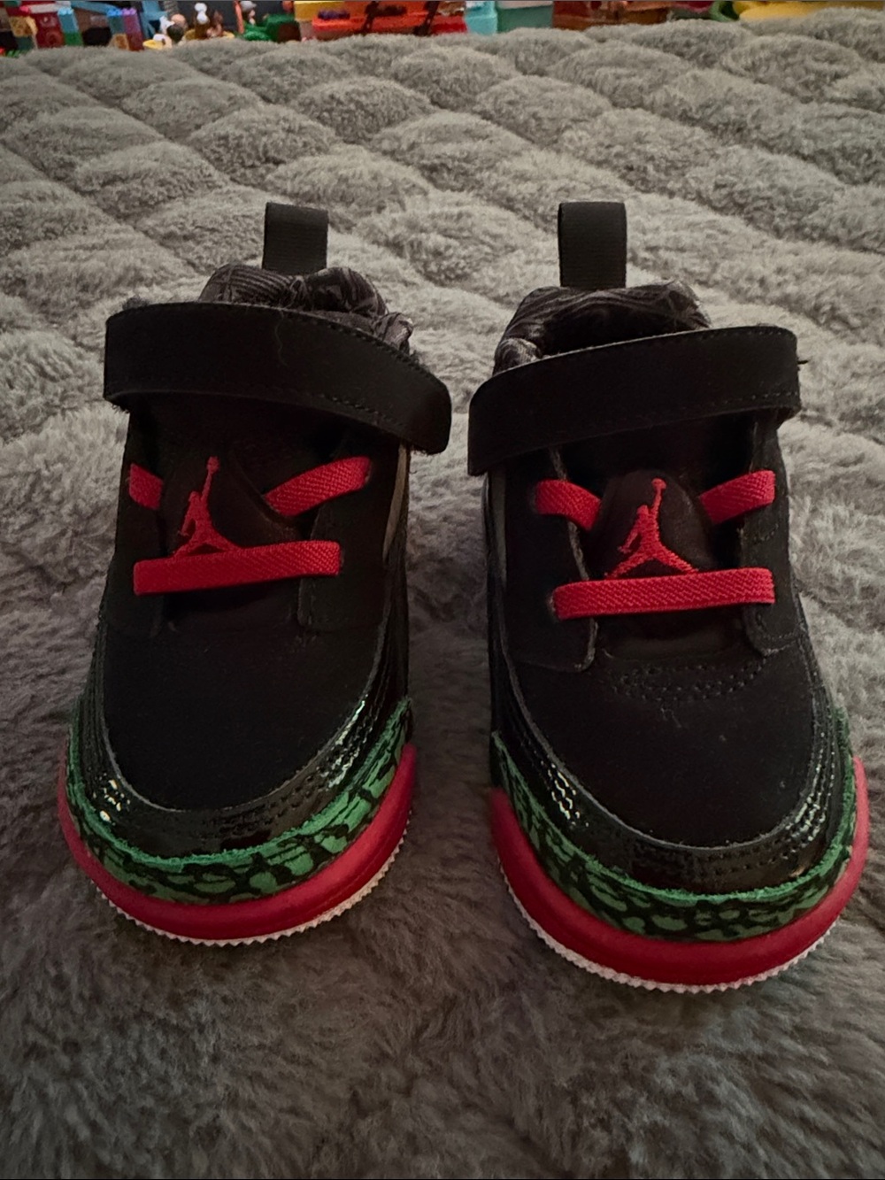 Jordan Spizike Low TD OG Black Red Green Toddler Sneaks 5 Child